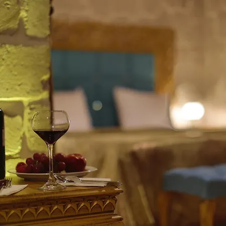 Elevres Stone House Hotel