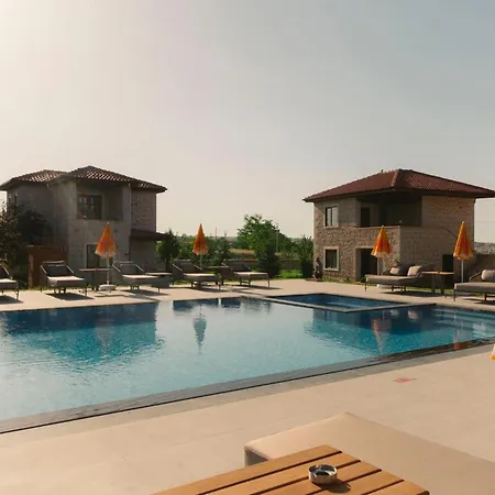 Hotel Elevres Stone House 4*