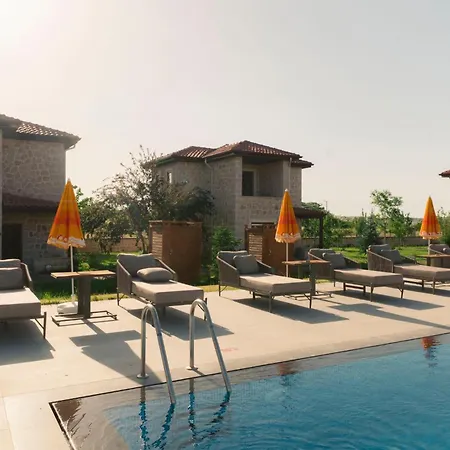 Hotel Elevres Stone House 4*