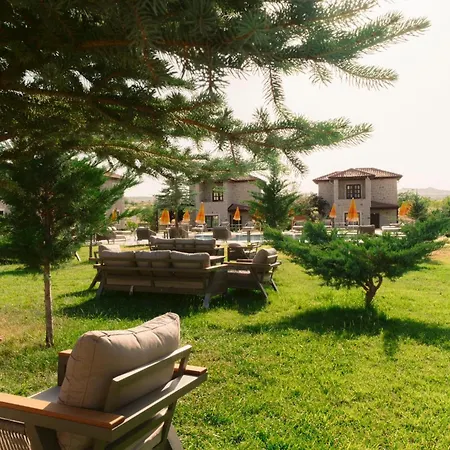 酒店 Elevres Stone House 4*