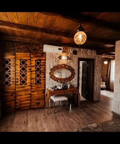 Elevres Stone House Hotel 4*