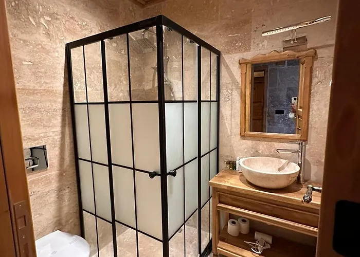 Elevres Stone House Hotel 4*